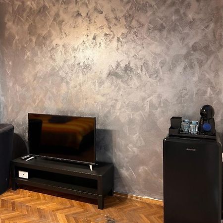 بوخارست Emi Apartaments المظهر الخارجي الصورة