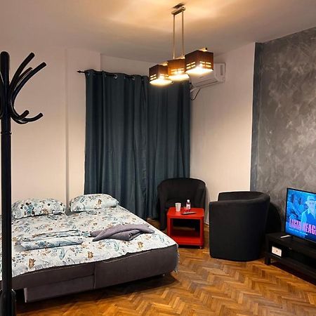 بوخارست Emi Apartaments المظهر الخارجي الصورة